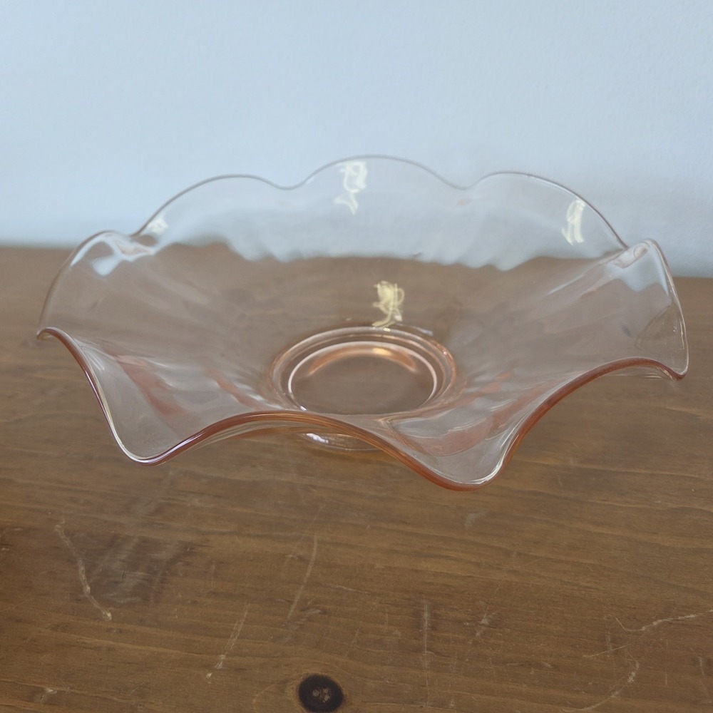 Pink Depression Glass Ruffle Rim Large Bowl 4378B - Picture 3 of 6